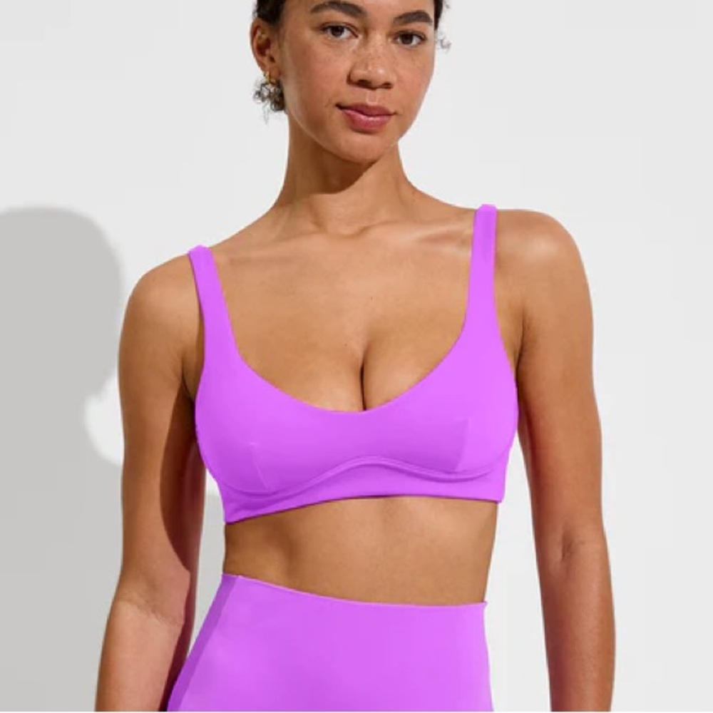 NWT Left On Friday D+ Club Top